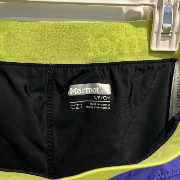 Marmot women’s athletic shorts size small - Picture 5 of 6
